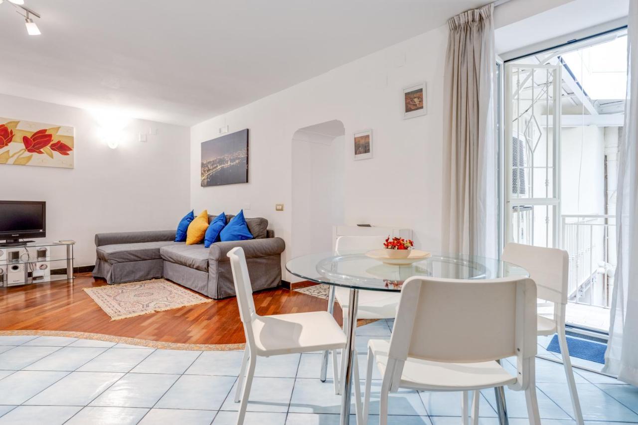 Guesthost - Casa Querida Central & Elegant Flat Naples Luaran gambar