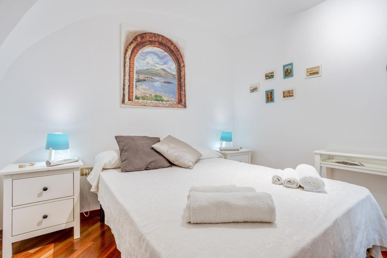 Guesthost - Casa Querida Central & Elegant Flat Naples Luaran gambar