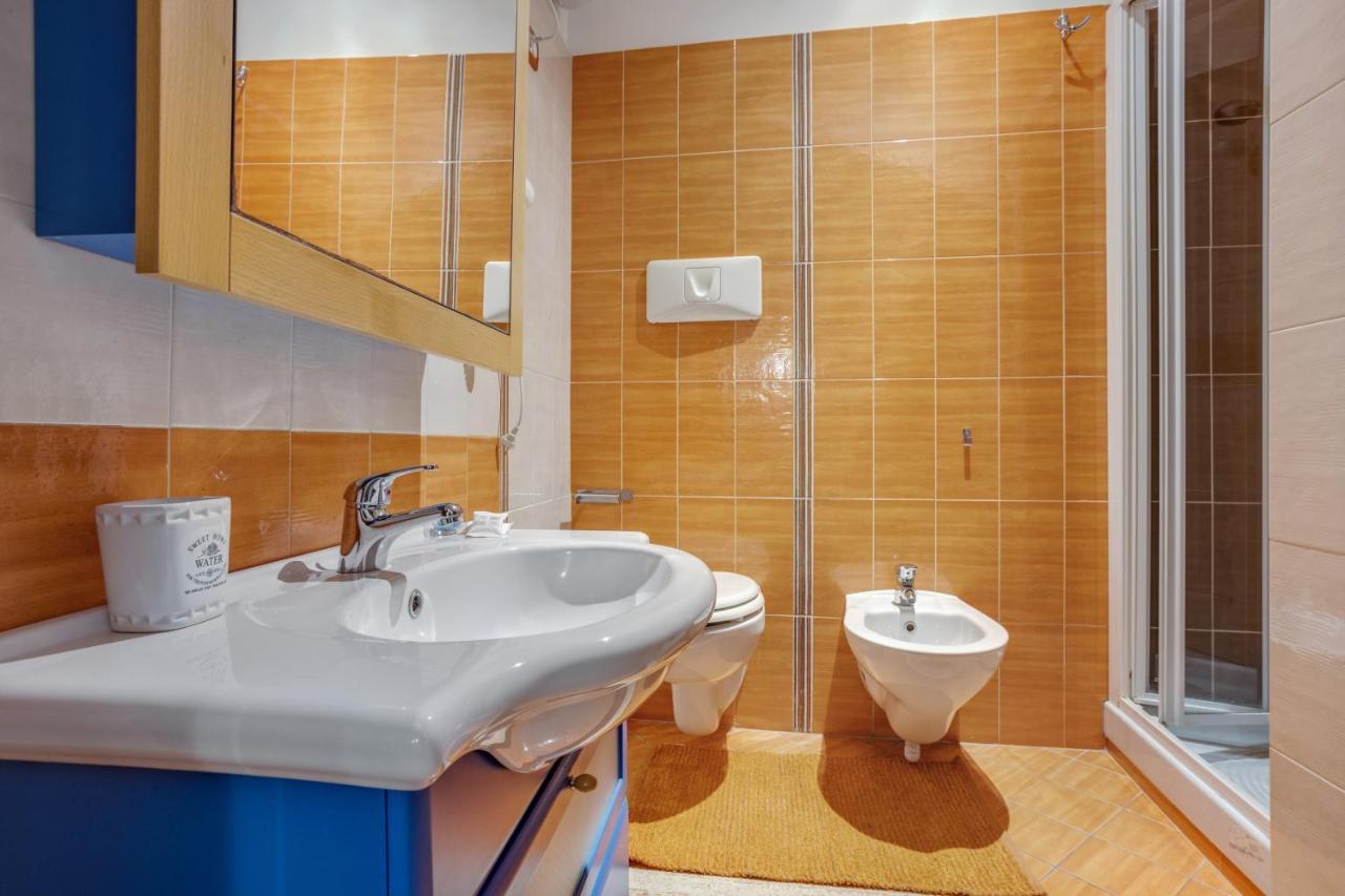 Guesthost - Casa Querida Central & Elegant Flat Naples Luaran gambar