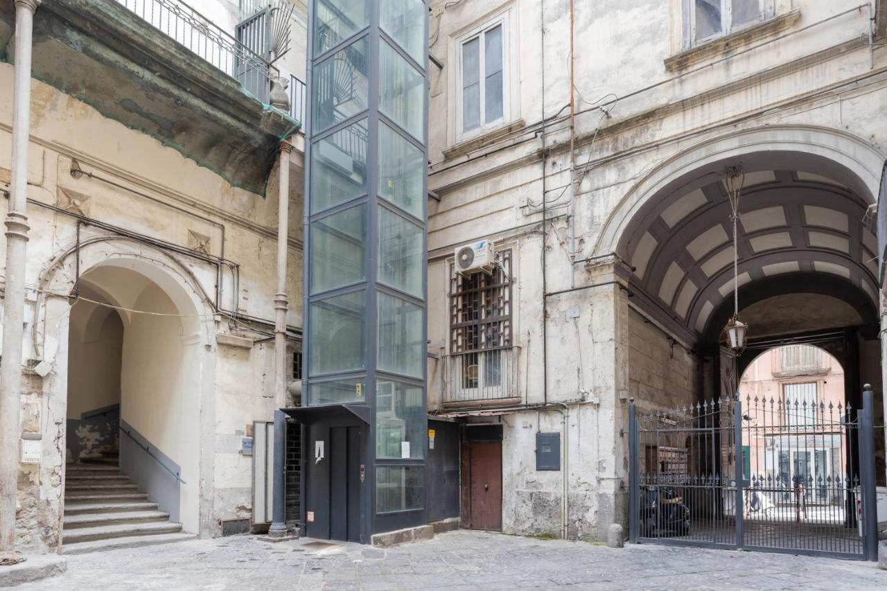 Guesthost - Casa Querida Central & Elegant Flat Naples Luaran gambar